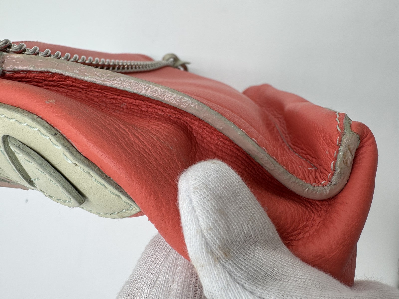 LOUIS VUITTON Pochette Corail Shoulder Bag Leather Pink M94181 LV Auth bs18764
