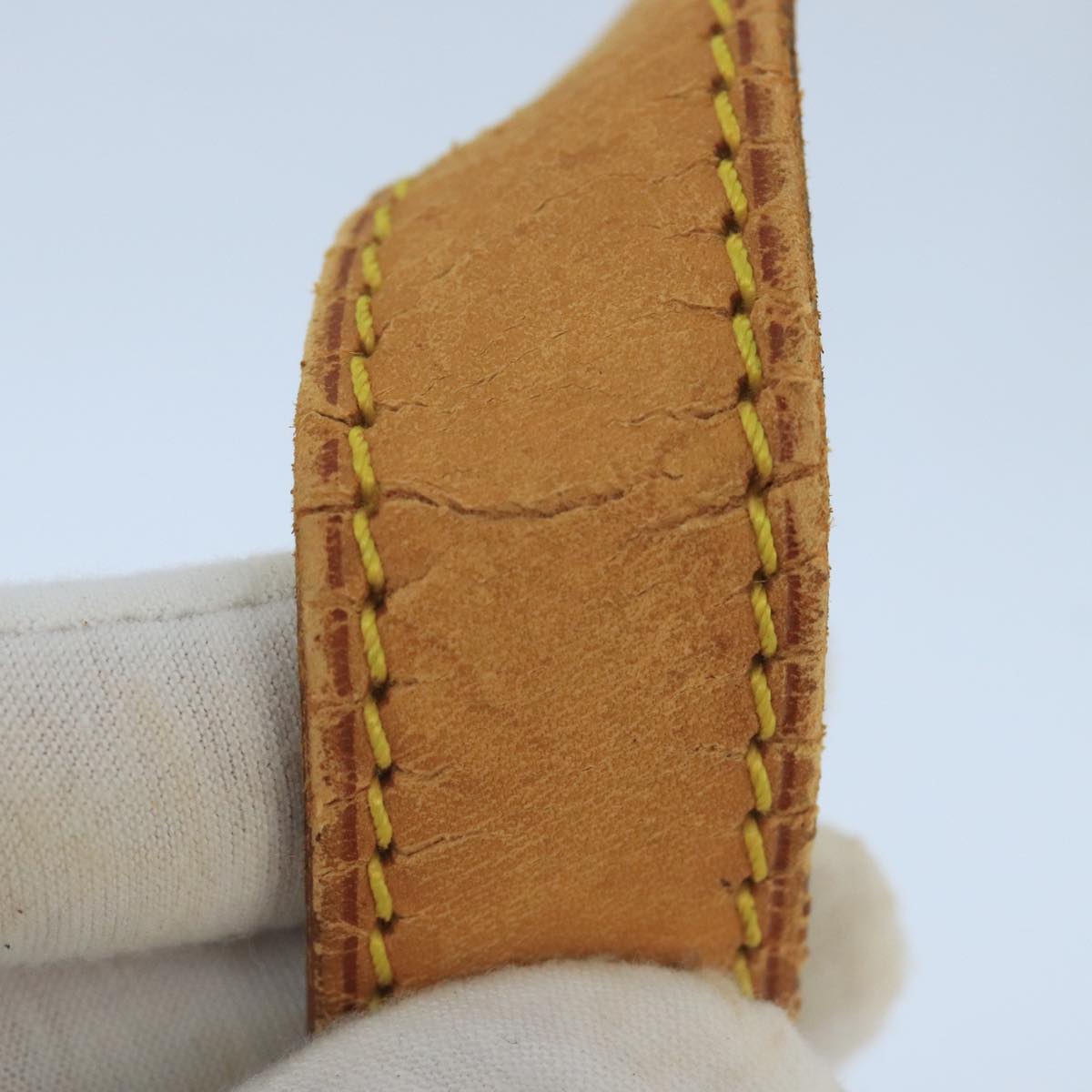 LOUIS VUITTON Adjustable Shoulder Strap Leather 35.4""""""""-43.3"""""""" Beige Auth 100134