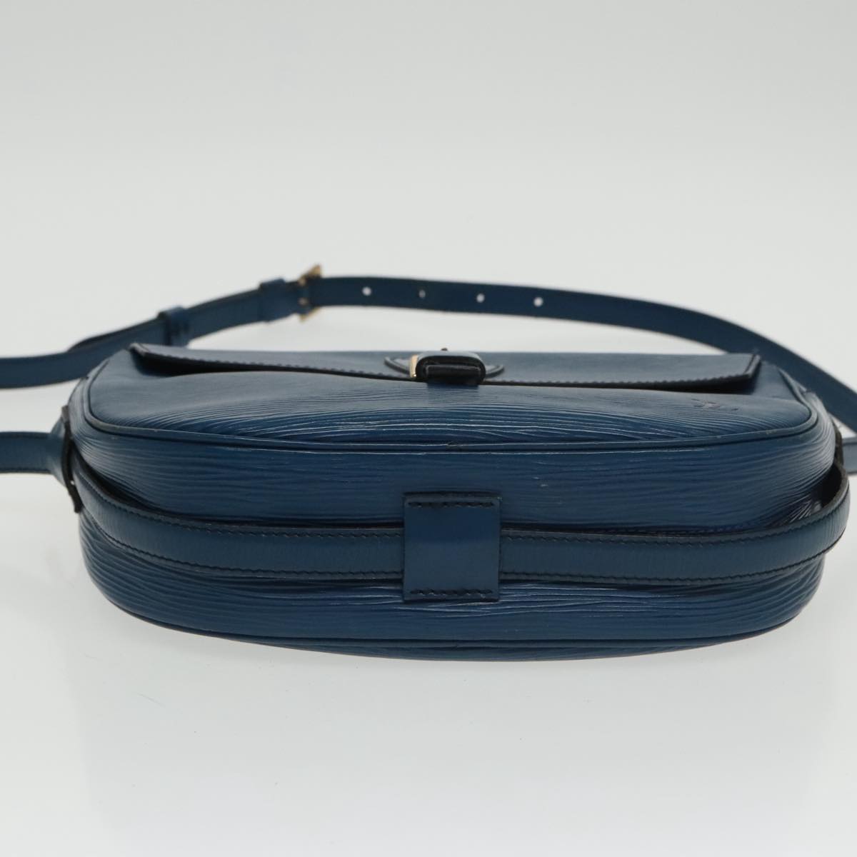 LOUIS VUITTON Epi June Feuille Shoulder Bag Blue M52155 LV Auth 100474