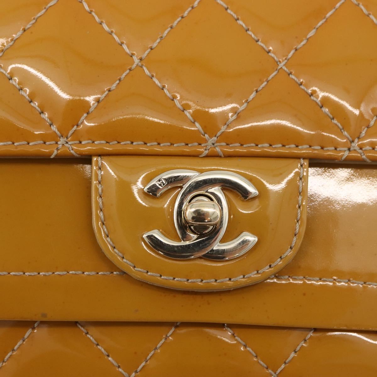 CHANEL Matelasse Chain Shoulder Bag Patent leather Yellow Gold CC Auth 100721