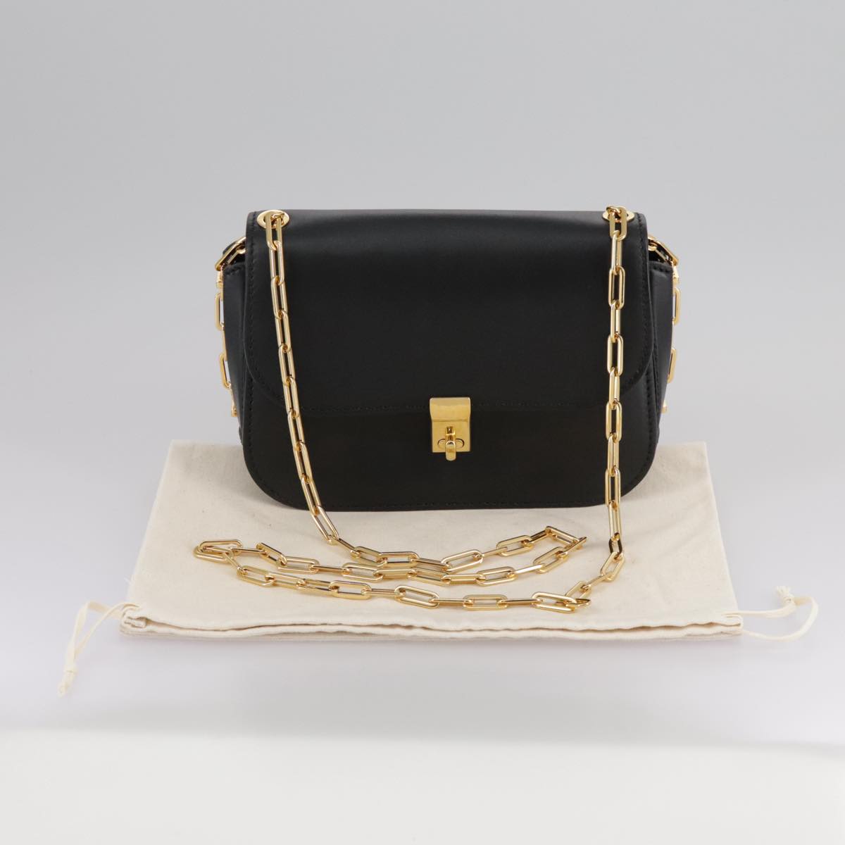 VALENTINO Chain Shoulder Bag Leather Black Gold Auth 100869