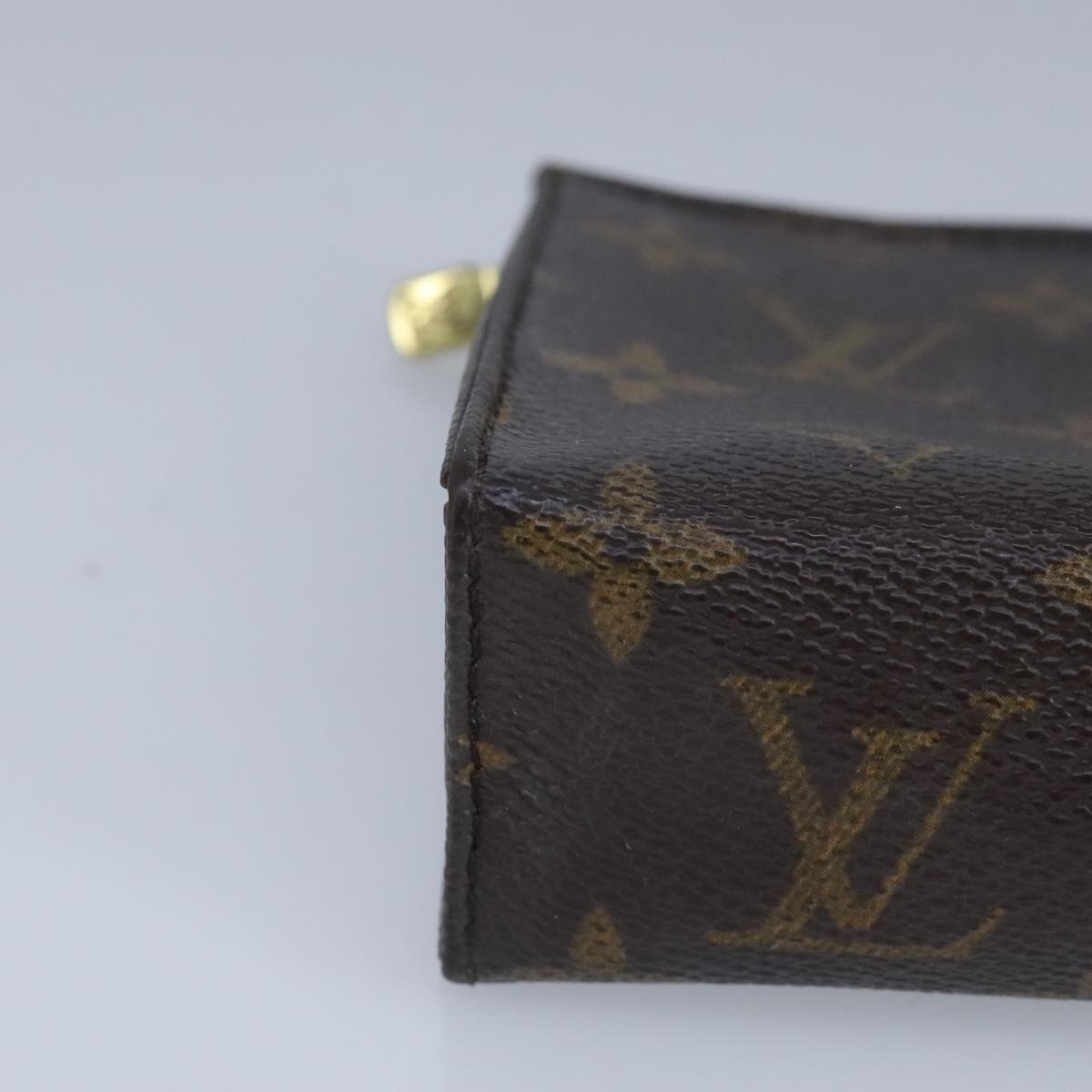 LOUIS VUITTON Monogram Poche Toilette 15 Pouch M47546 LV Auth 101023