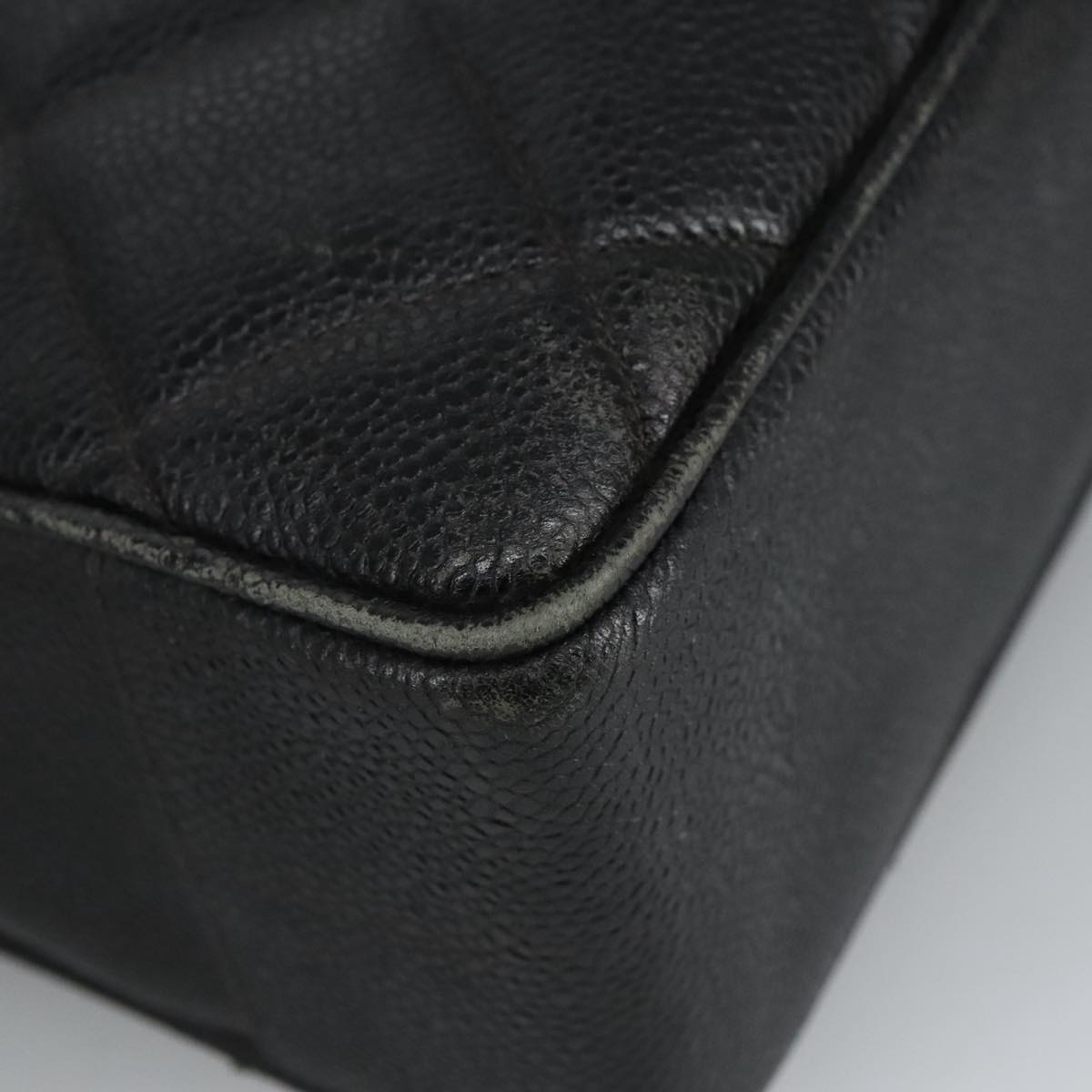 CHANEL Matelasse Hand Bag Caviar Skin Black CC Auth 101307M