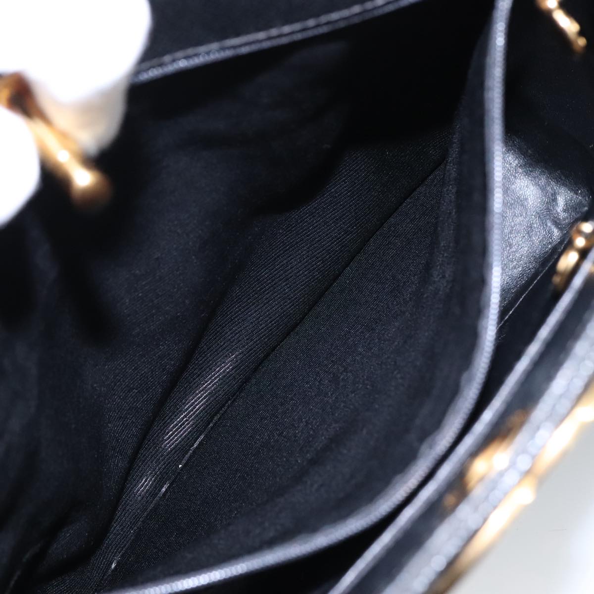 CHANEL Matelasse Hand Bag Caviar Skin Black CC Auth 101307M