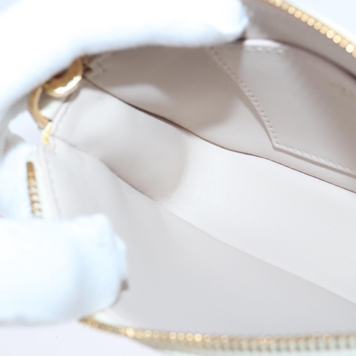 BVLGARI Serpenti Accessory Pouch Leather White Gold Auth 101324SA