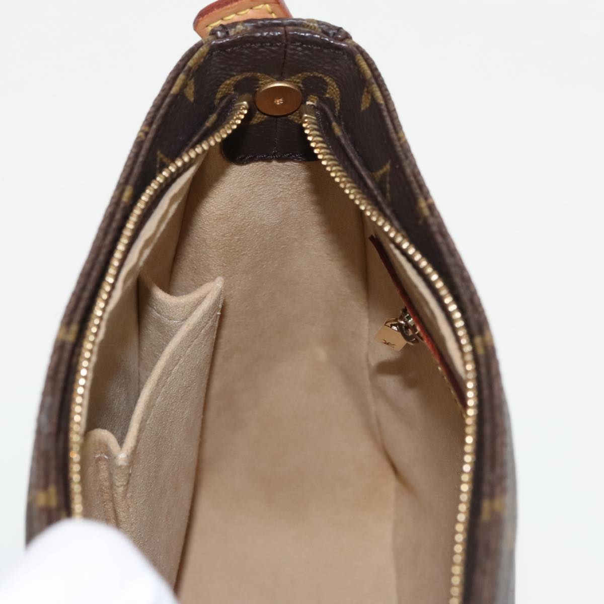 LOUIS VUITTON Monogram Looping MM Shoulder Bag M51146 LV Auth 101343AV