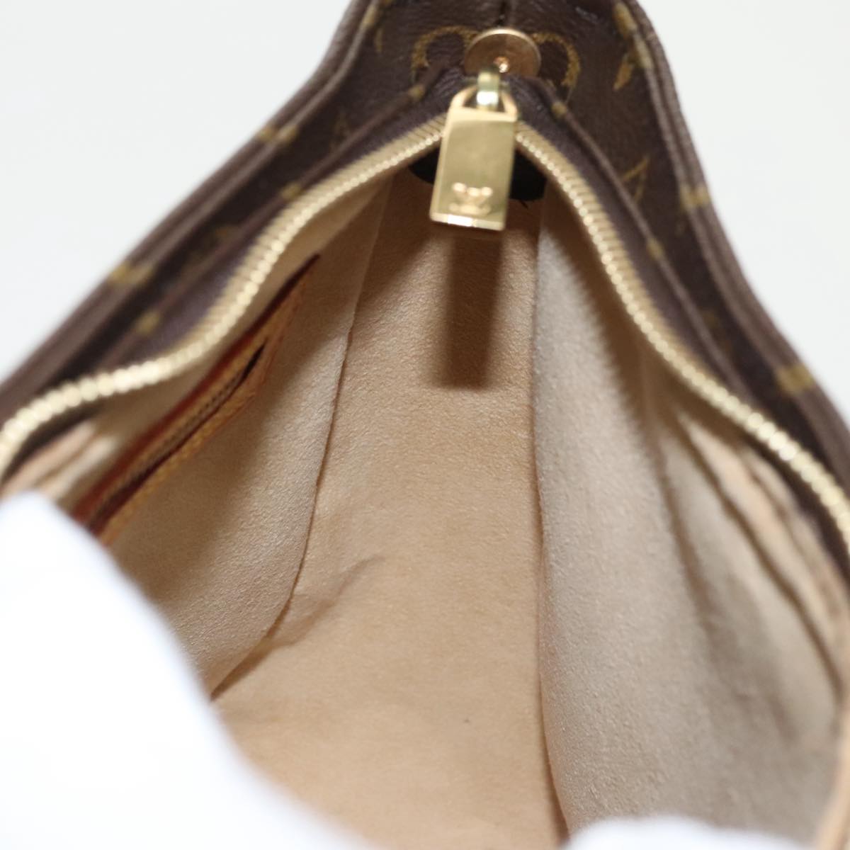 LOUIS VUITTON Monogram Looping MM Shoulder Bag M51146 LV Auth 101344AV