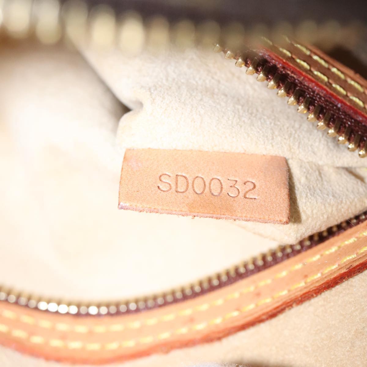 LOUIS VUITTON Monogram Looping MM Shoulder Bag M51146 LV Auth 101344AV