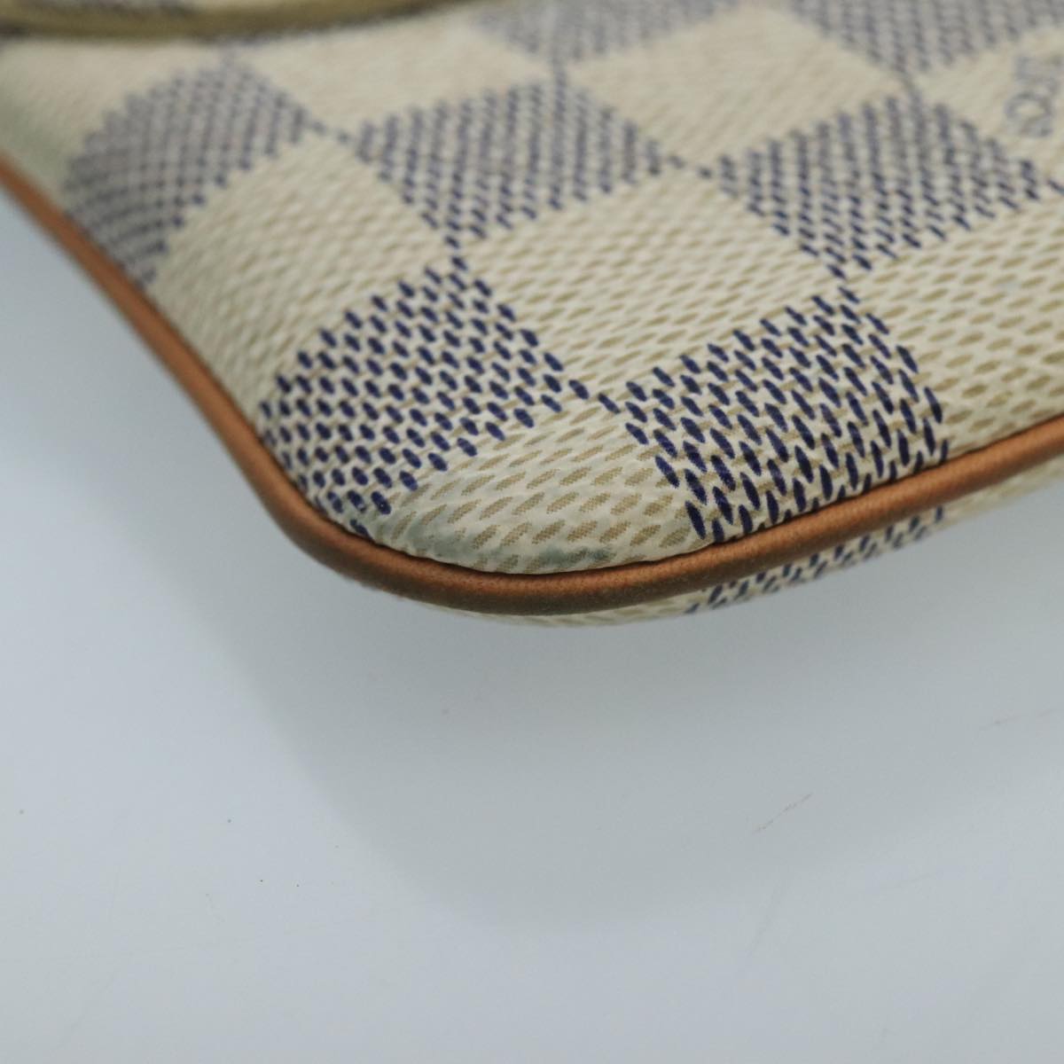 LOUIS VUITTON Damier Azur Etui Telephonne MM Cell Phone Case N60026 Auth 101411V