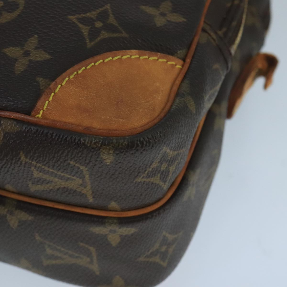 LOUIS VUITTON Monogram Amazon Shoulder Bag M45236 LV Auth 101557