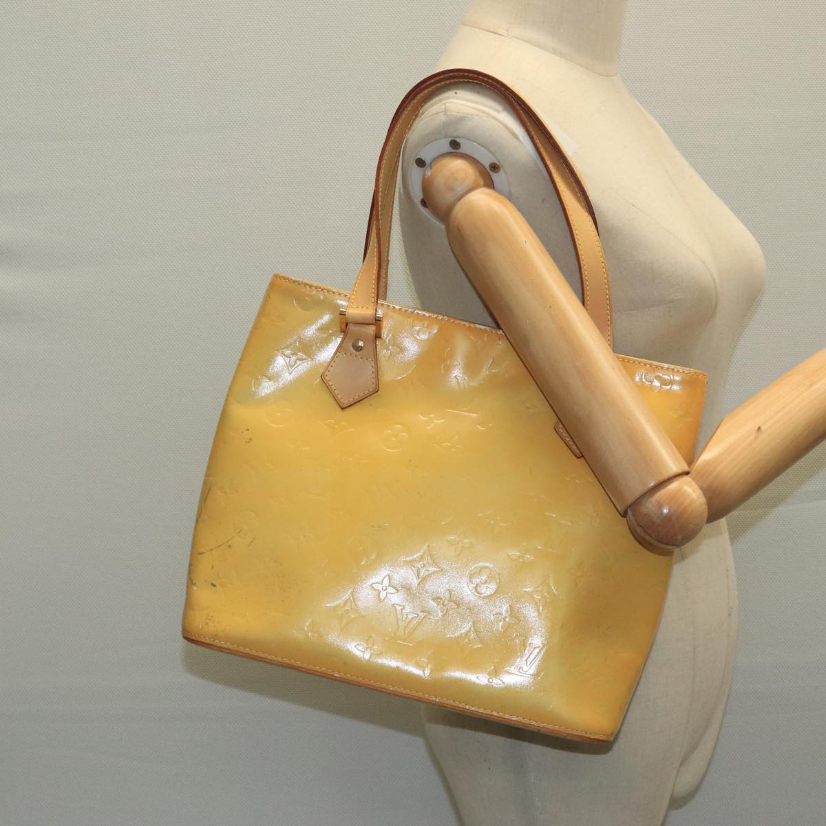 LOUIS VUITTON Monogram Vernis Houston Hand Bag Gris M91053 LV Auth 101664