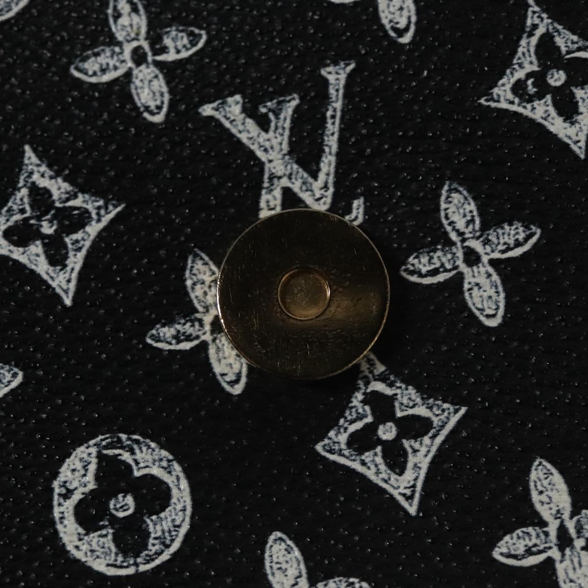 LOUIS VUITTON Catgram Cat Pochette Shoulder Bag Black M52935 LV Auth 101677SAM