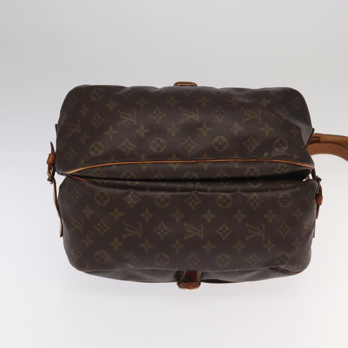 LOUIS VUITTON Monogram Saumur 35 Shoulder Bag M42254 LV Auth 101695