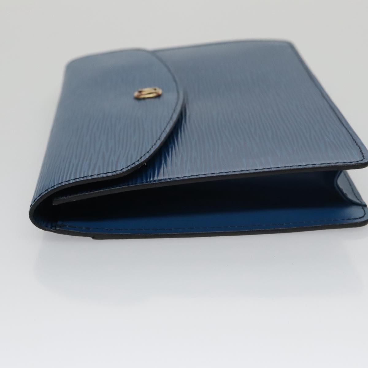 LOUIS VUITTON Epi Montaigne 23 Clutch Bag Blue M52665 LV Auth 101782