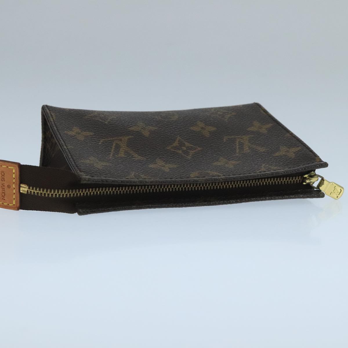 LOUIS VUITTON Monogram Poche Toilette 15 Pouch M47546 LV Auth 101815