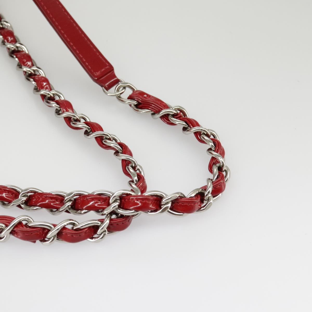 CHANEL Matelasse Chain Shoulder Bag Patent leather Red Silver CC Auth 102320A