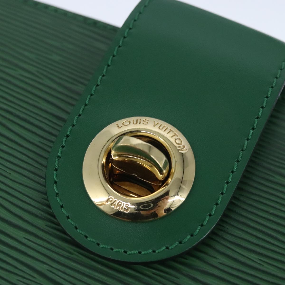 LOUIS VUITTON Epi Capuchin Shoulder Bag Green M52344 LV Auth 102505