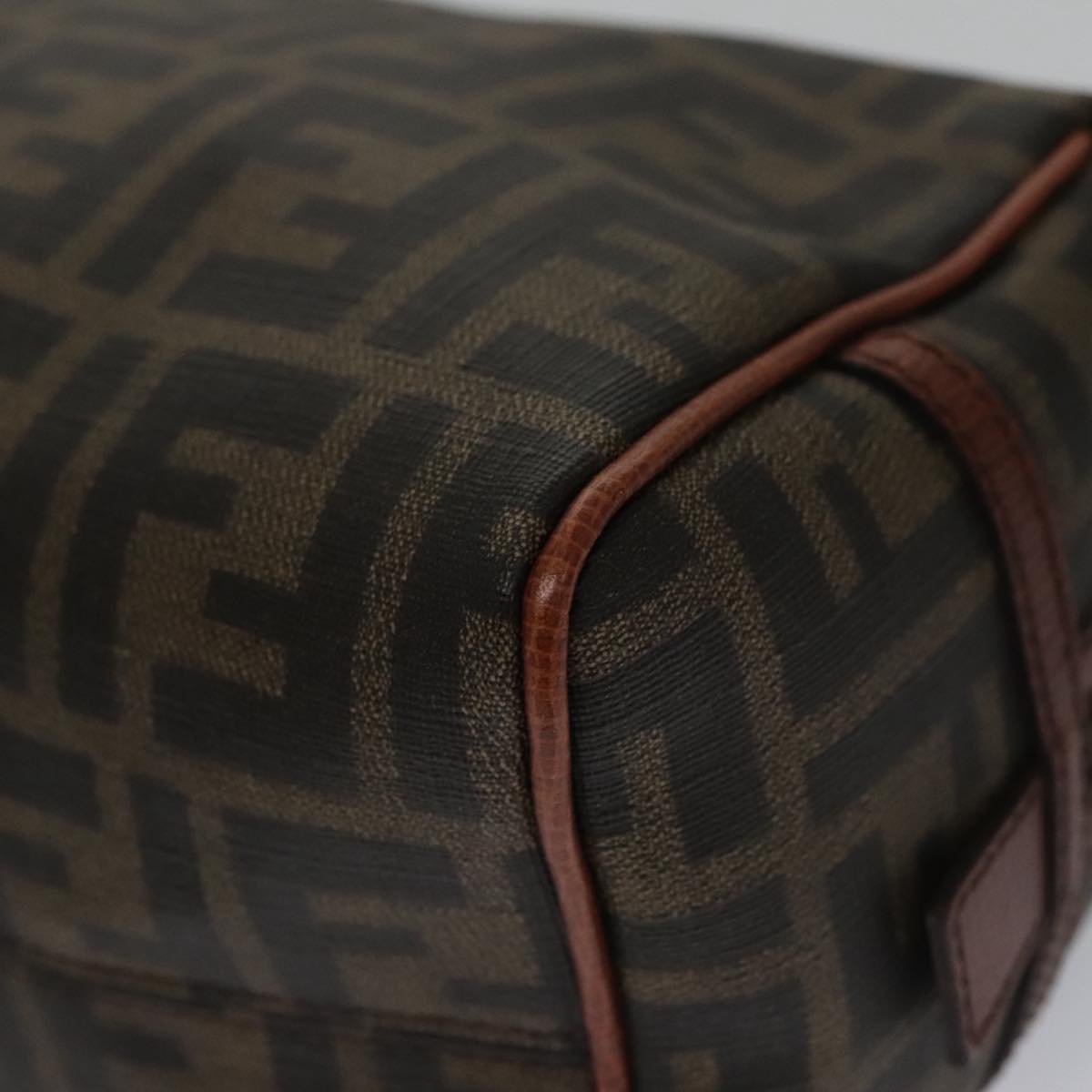 FENDI Zucca Canvas Pouch Brown Black Auth 102629V