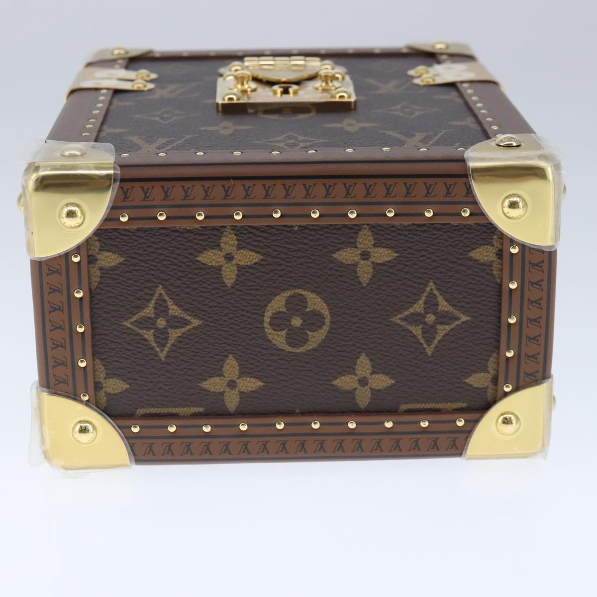LOUIS VUITTON Monogram Camera box Shoulder Bag M10079 LV Auth 103096SM