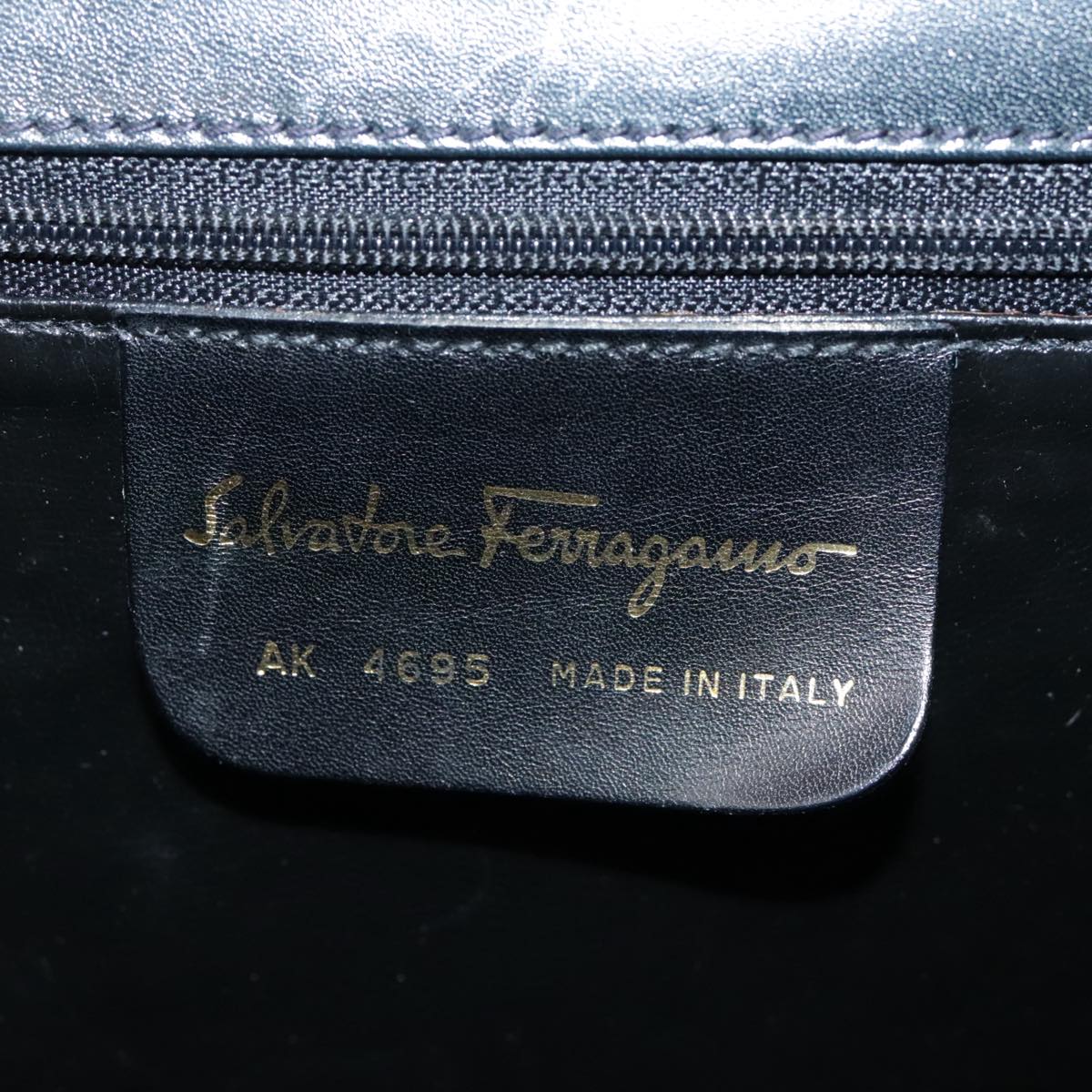 Salvatore Ferragamo Gancini Hand Bag Leather 2way Black Gold Auth 103208