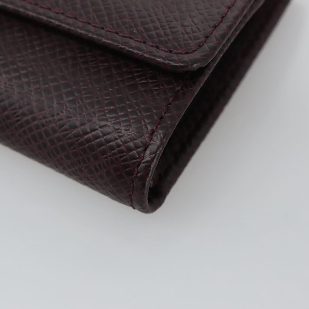 LOUIS VUITTON Taiga Multicles6 Key Case Acajou M30536 LV Auth 103362