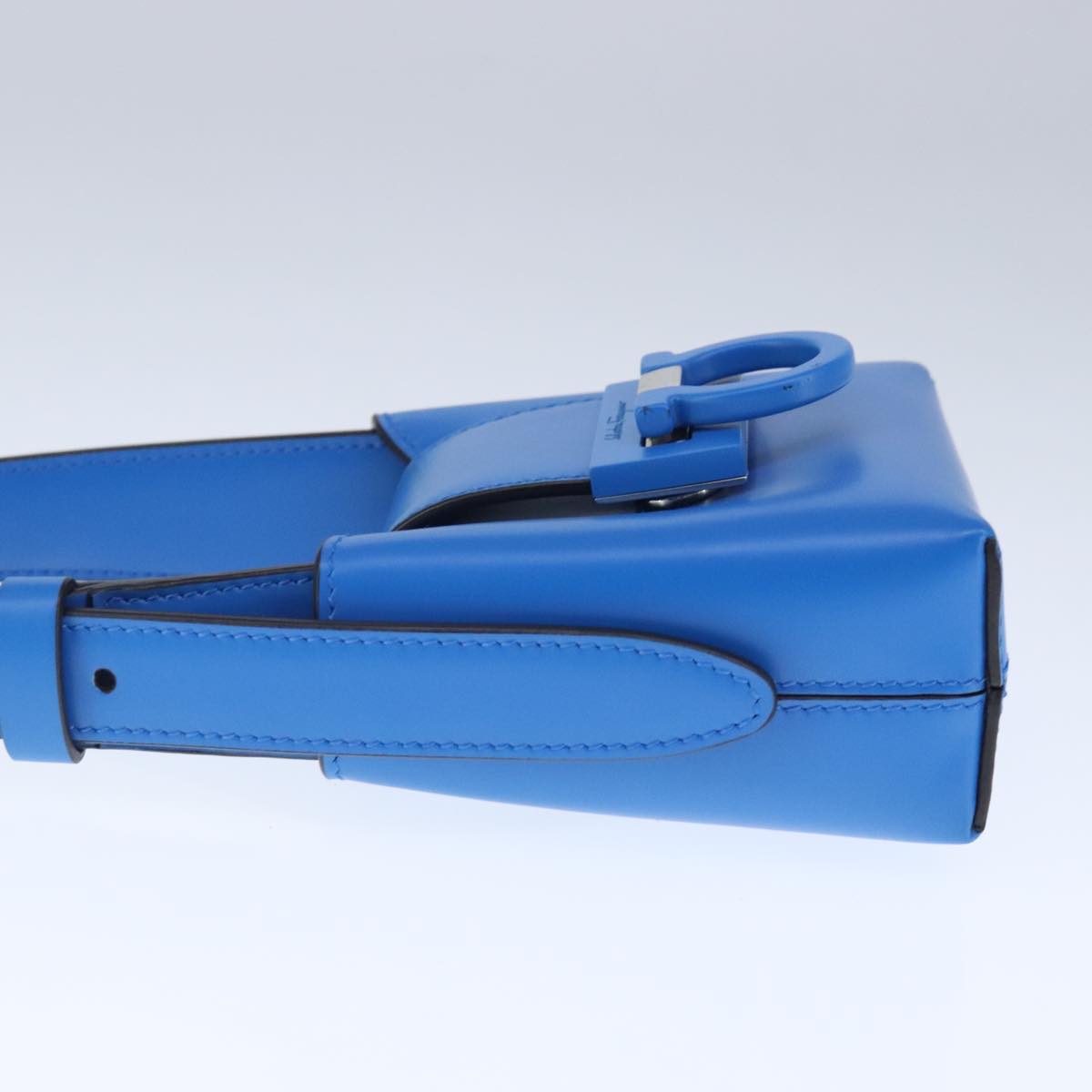Salvatore Ferragamo Gancini Hand Bag Leather Blue Silver Auth 103652AM