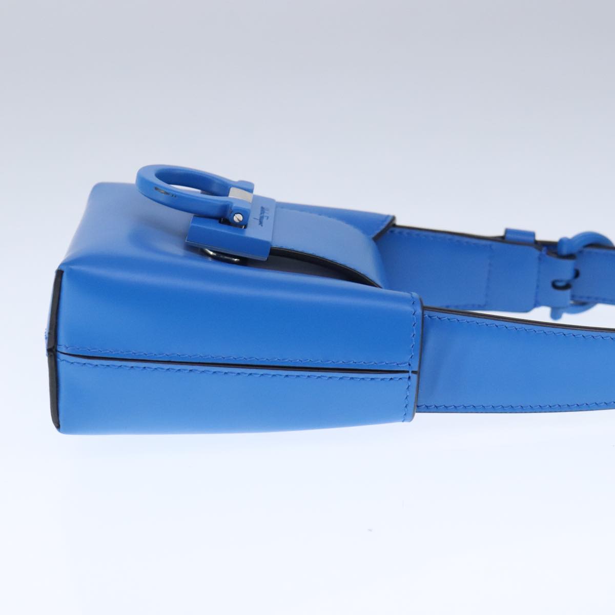 Salvatore Ferragamo Gancini Hand Bag Leather Blue Silver Auth 103652AM