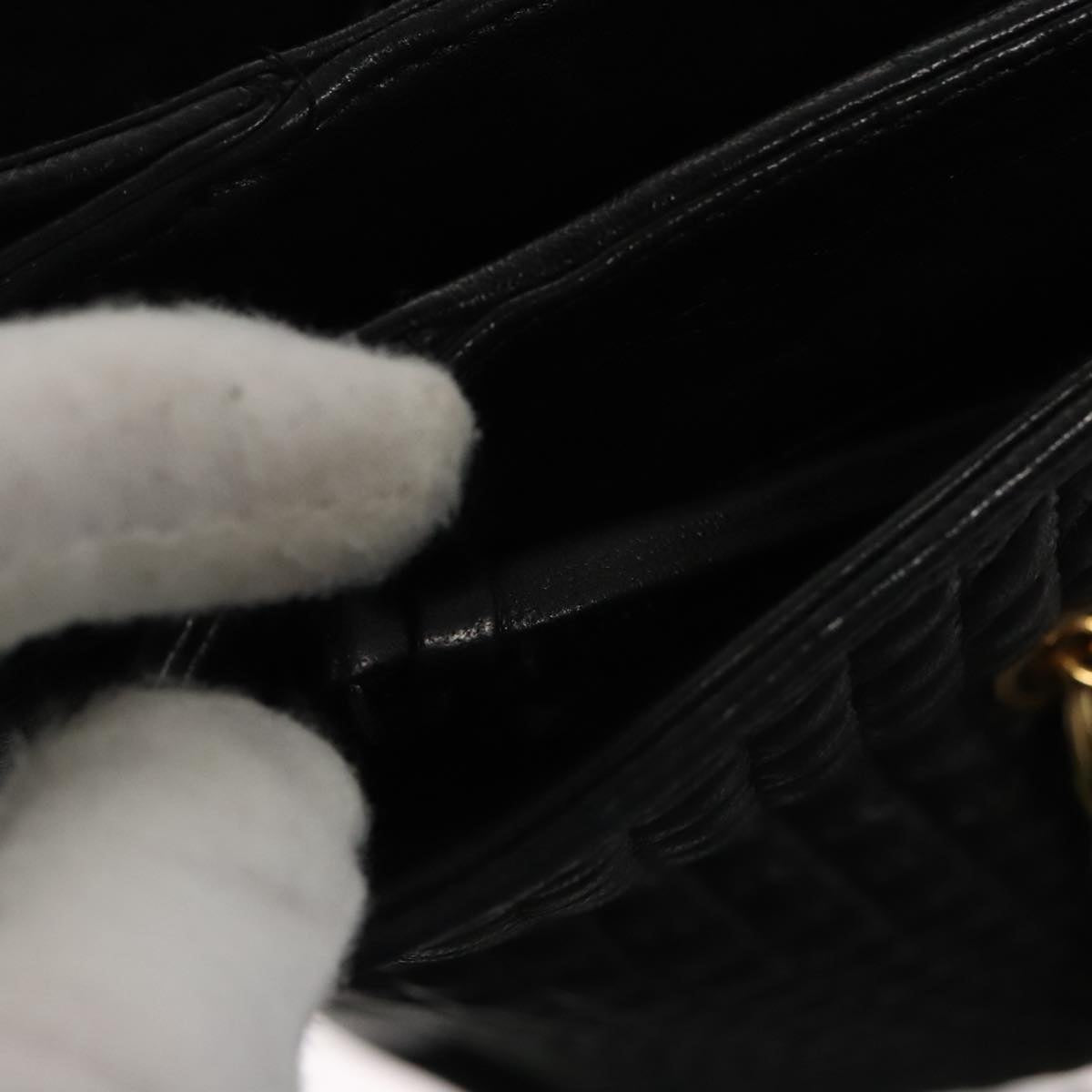 BALLY Chain Shoulder Bag Leather Black Gold Auth 103837
