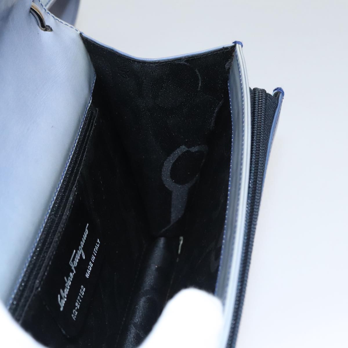 Salvatore Ferragamo Gancini Shoulder Bag Patent Leather Blue Silver Auth 103861