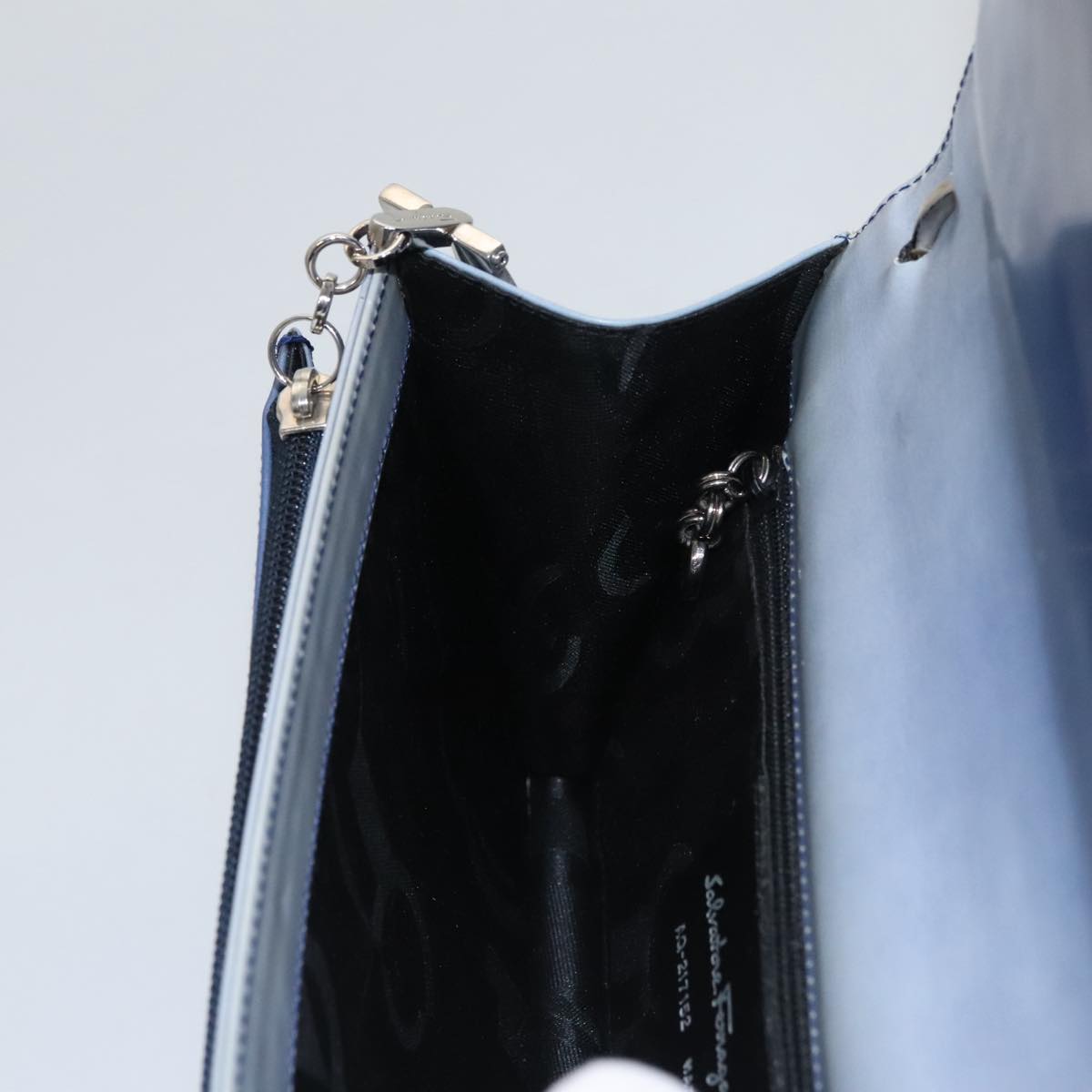 Salvatore Ferragamo Gancini Shoulder Bag Patent Leather Blue Silver Auth 103861