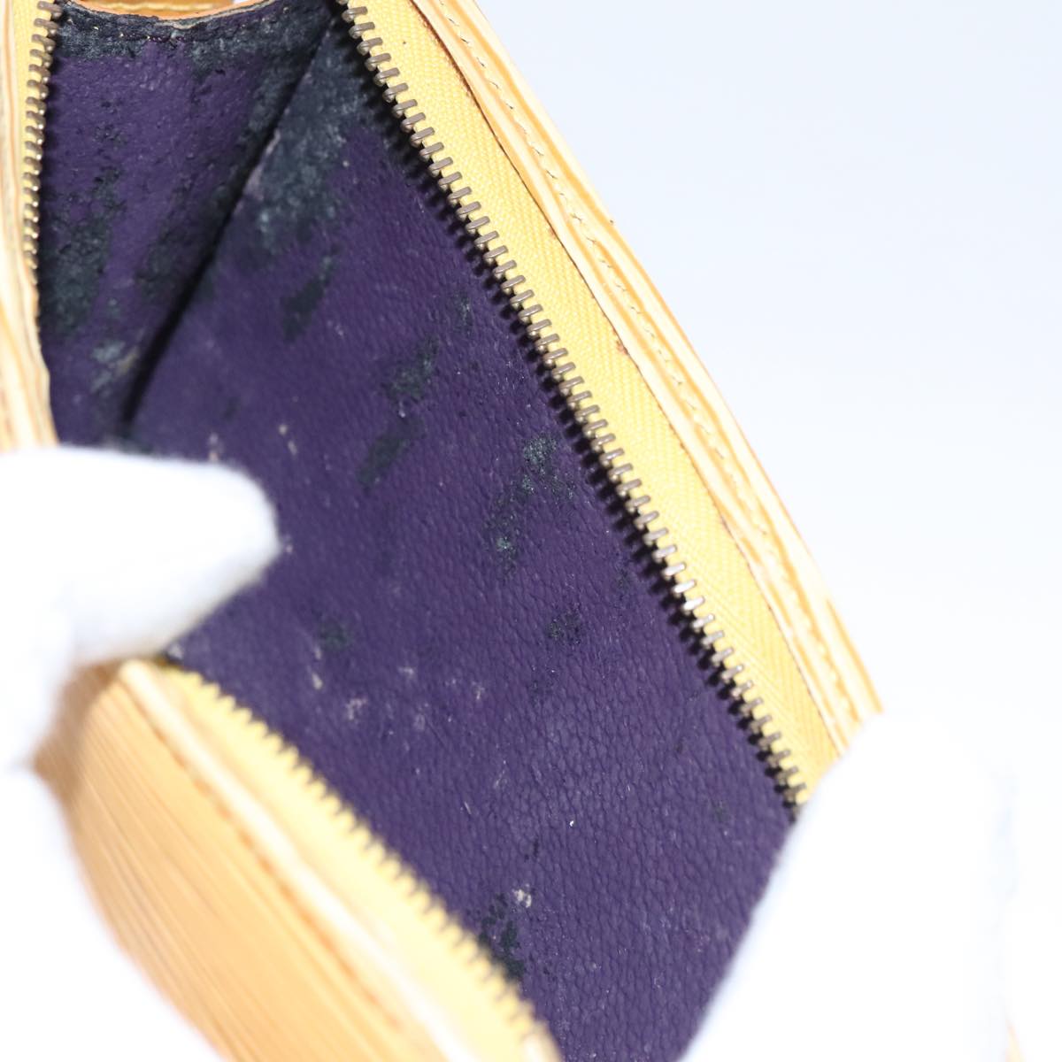 LOUIS VUITTON Epi Poche Toilette 15 Pouch Yellow LV Auth 103963