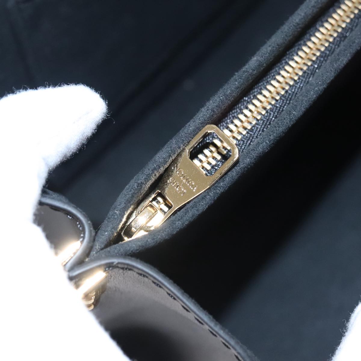 LOUIS VUITTON Game On 2021 Cruise Collection Dauphine MM M57463 Auth 104004SM