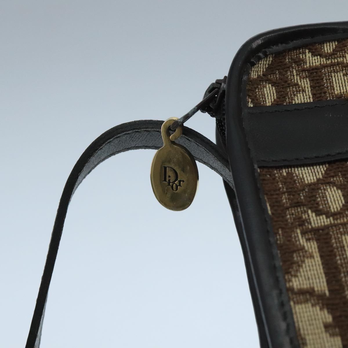 Christian Dior Trotter Canvas Shoulder Bag Beige Gold Auth 104205