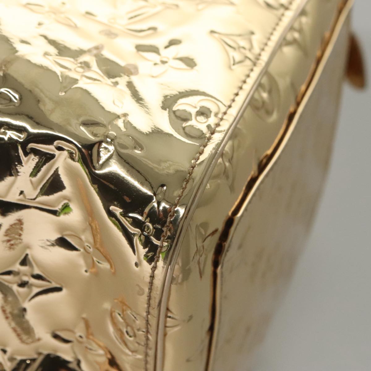 LOUIS VUITTON Monogram Miroir Keepall 55 Boston Bag Gold LV Auth 104239S