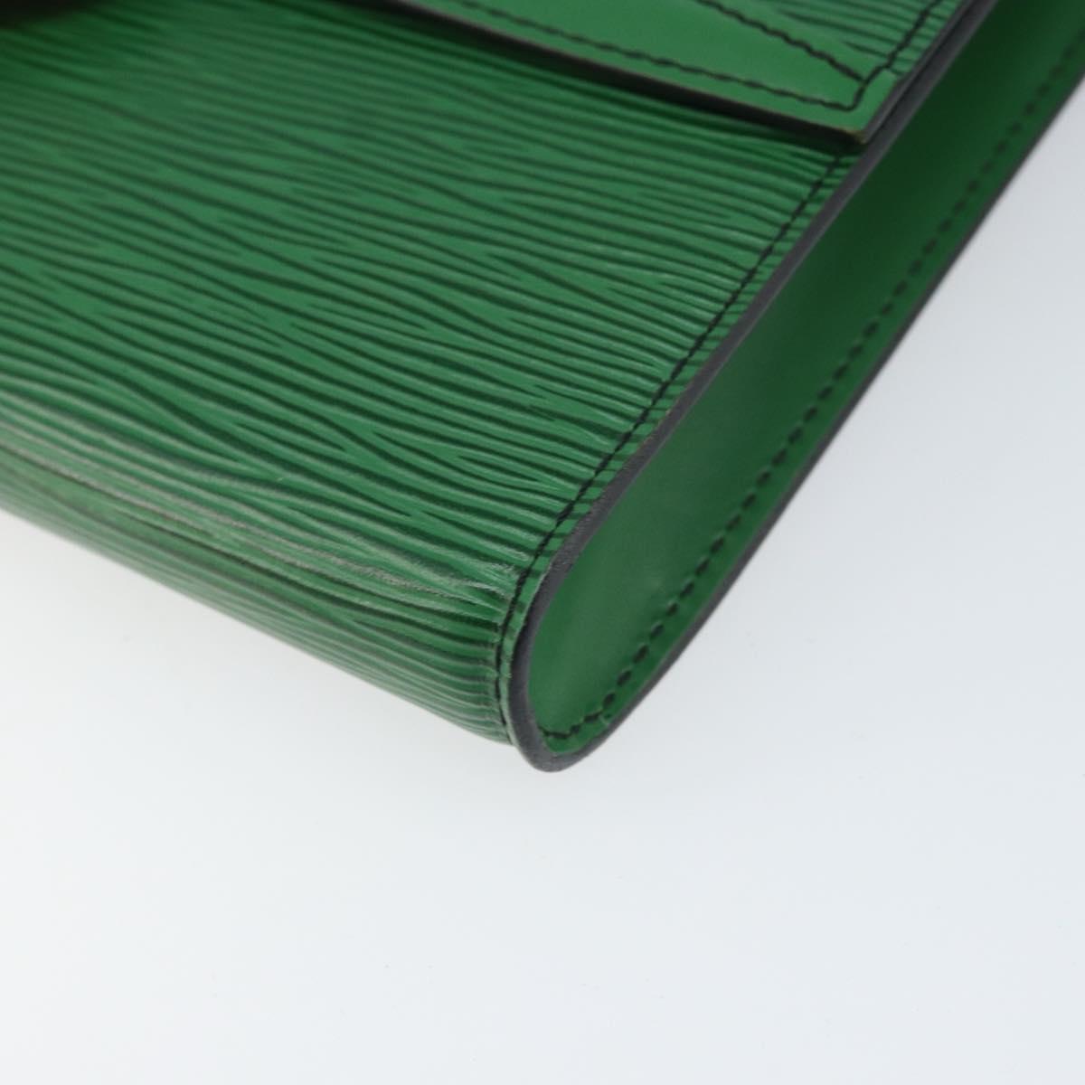 LOUIS VUITTON Epi Pochette Arche Shoulder Bag Green M52574 LV Auth 104383