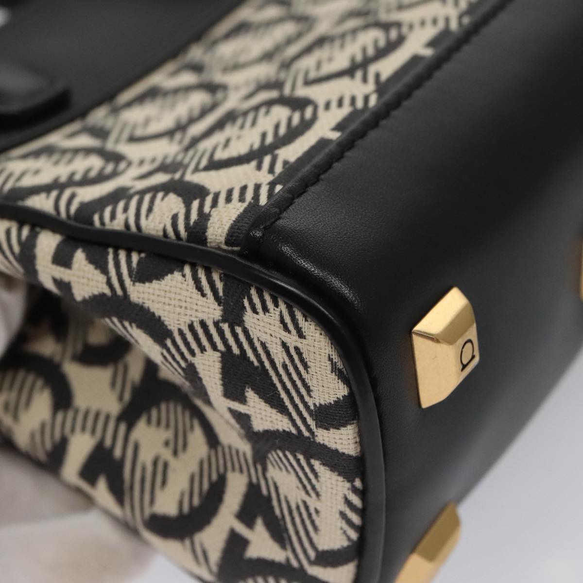 Salvatore Ferragamo Gancini Bag Canvas Leather 2way White Black Auth 104438AV