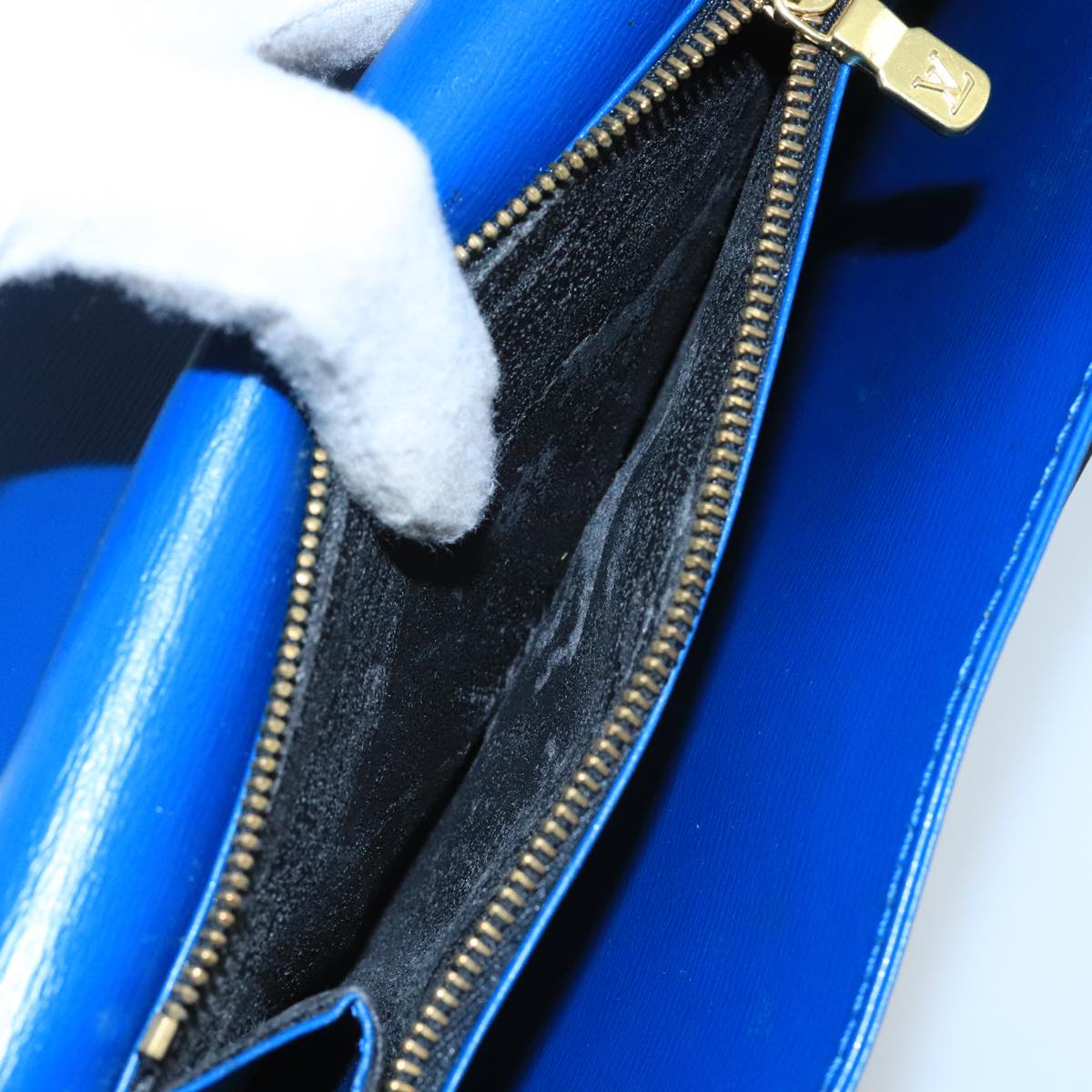 LOUIS VUITTON Epi Bicolor Free Run Shoulder Bag Black Blue M52415 LV Auth 104568