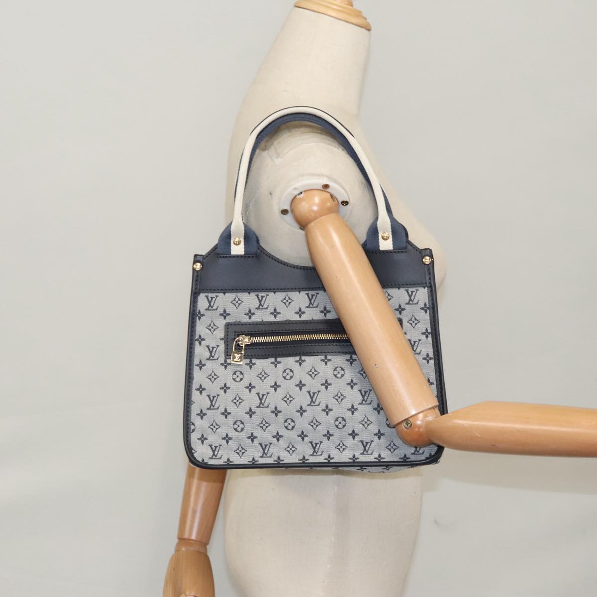 LOUIS VUITTON Monogram Mini Sac Catherine Hand Bag Blue M92325 LV Auth 104746AV