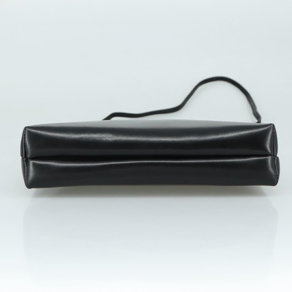 Salvatore Ferragamo Vala Shoulder Bag Leather Black Auth 104804