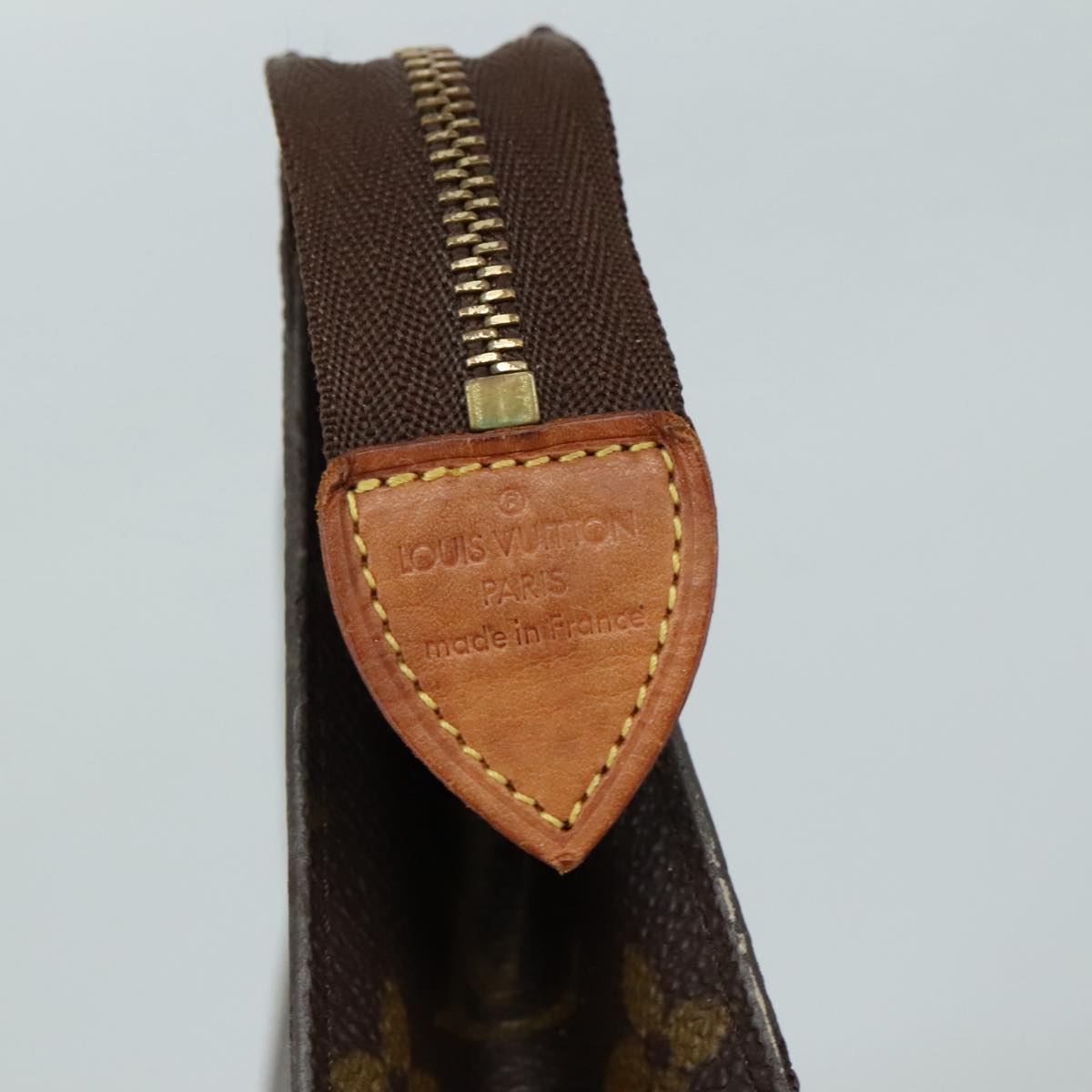 LOUIS VUITTON Monogram Poche Toilette 26 Pouch M47542 LV Auth 104900