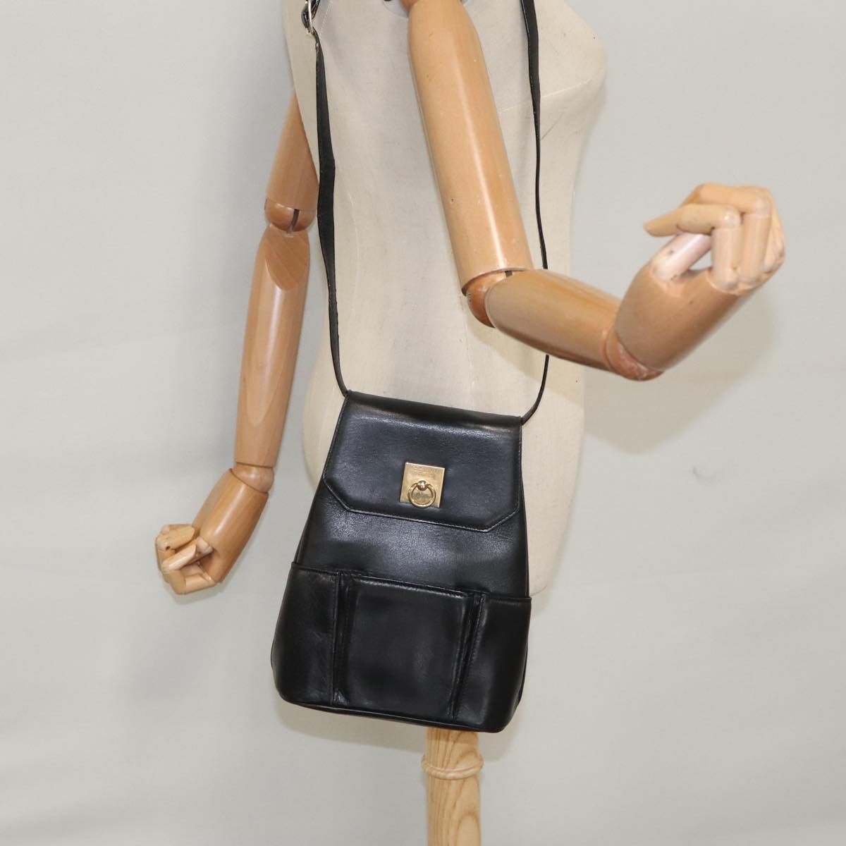 CELINE Shoulder Bag Leather Black Gold Auth 105175