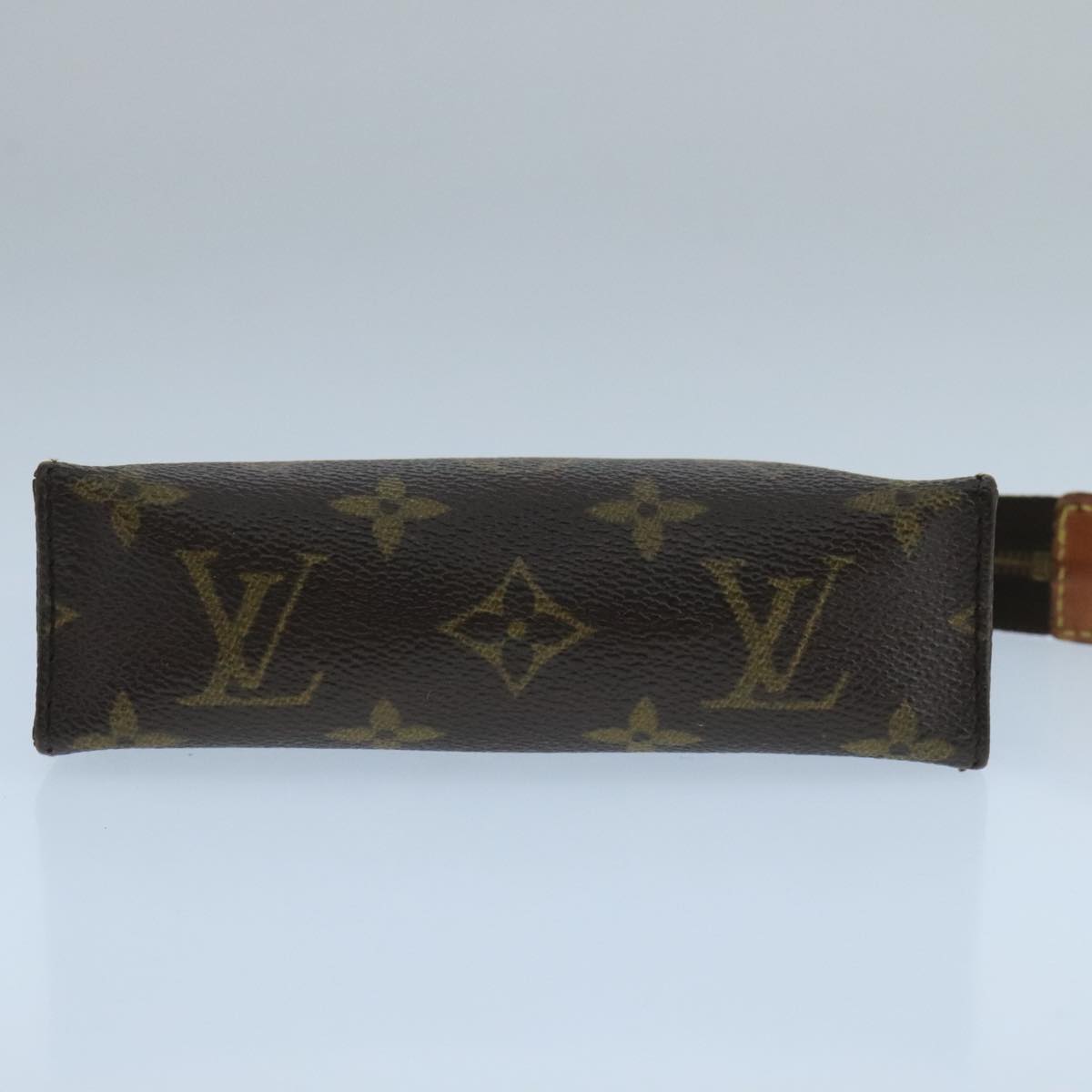LOUIS VUITTON Monogram Poche Toilette 15 Pouch M47546 LV Auth 105340