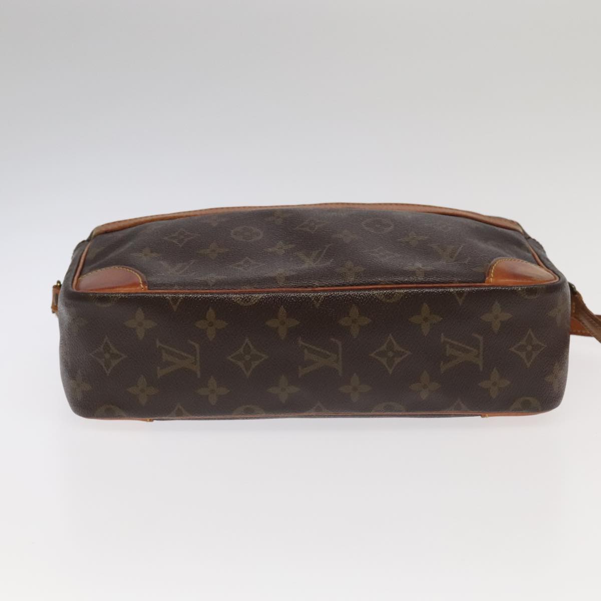 LOUIS VUITTON Monogram Trocadero 30 Shoulder Bag M51272 LV Auth 105361
