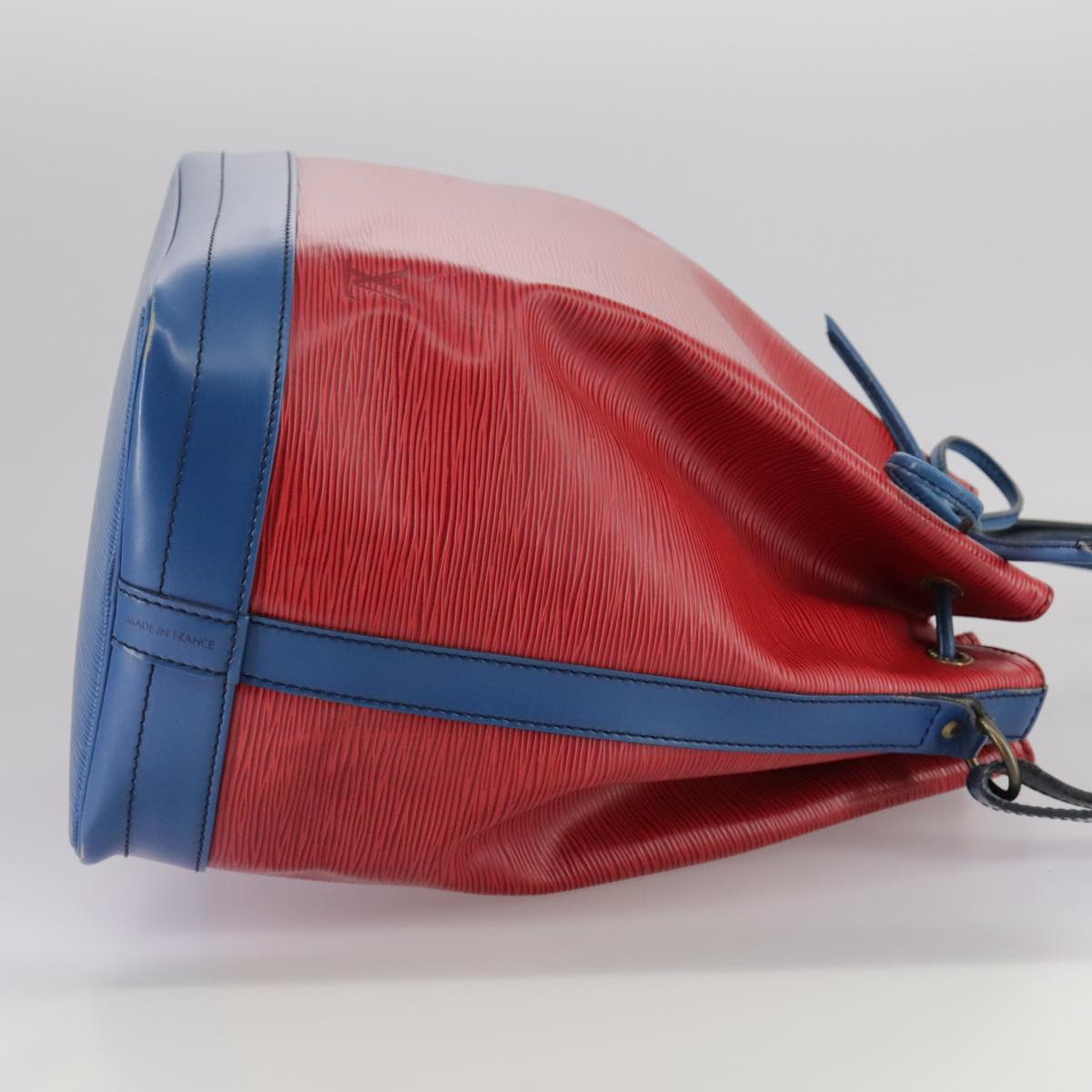 LOUIS VUITTON Epi Noe Shoulder Bag Bicolor Red Blue M44084 LV Auth 105531