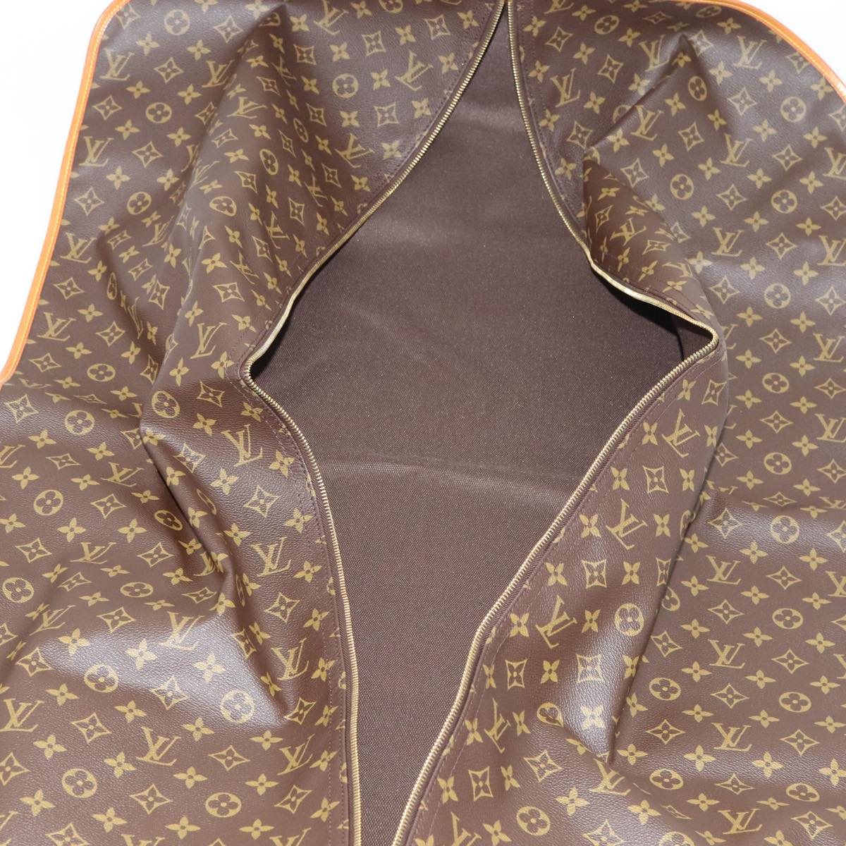 LOUIS VUITTON Monogram Garment Cover LV Auth 105551