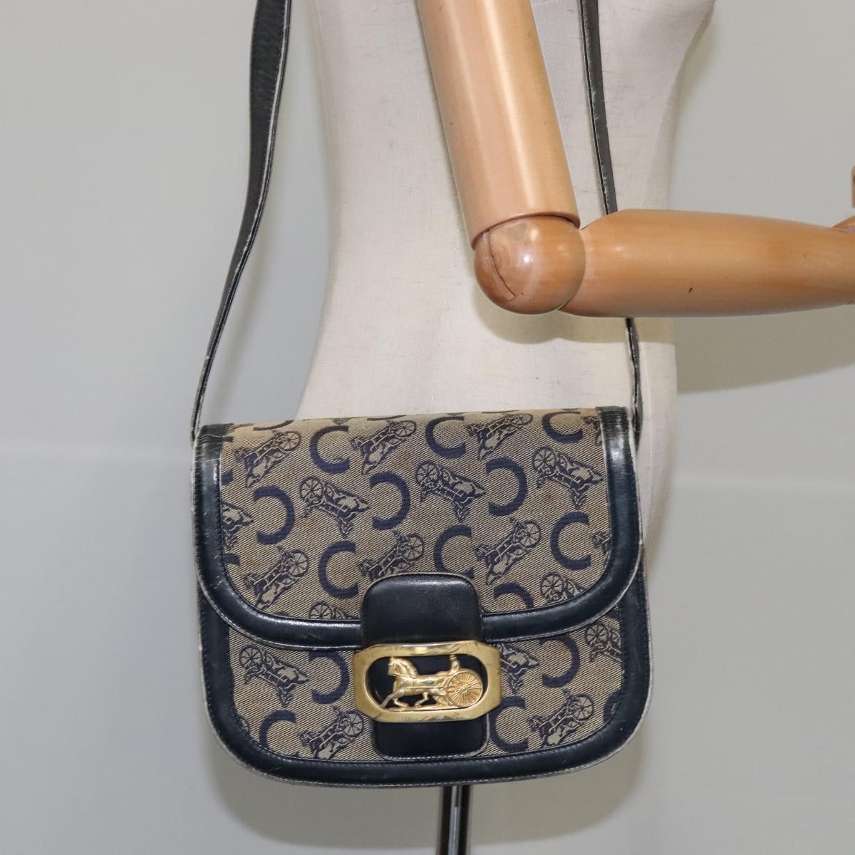 CELINE C Sulky Shoulder Bag Canvas Leather Navy Auth 105626