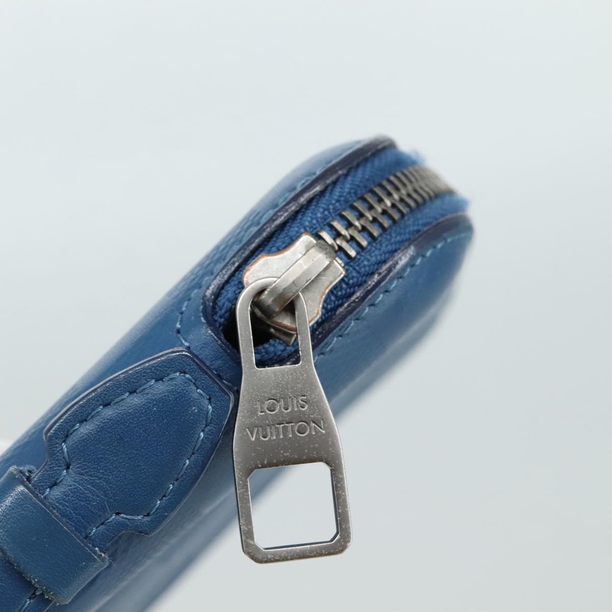 LOUIS VUITTON Damier Infini Organizer Atholl Bag Blue Neptune N41396 Auth 105673