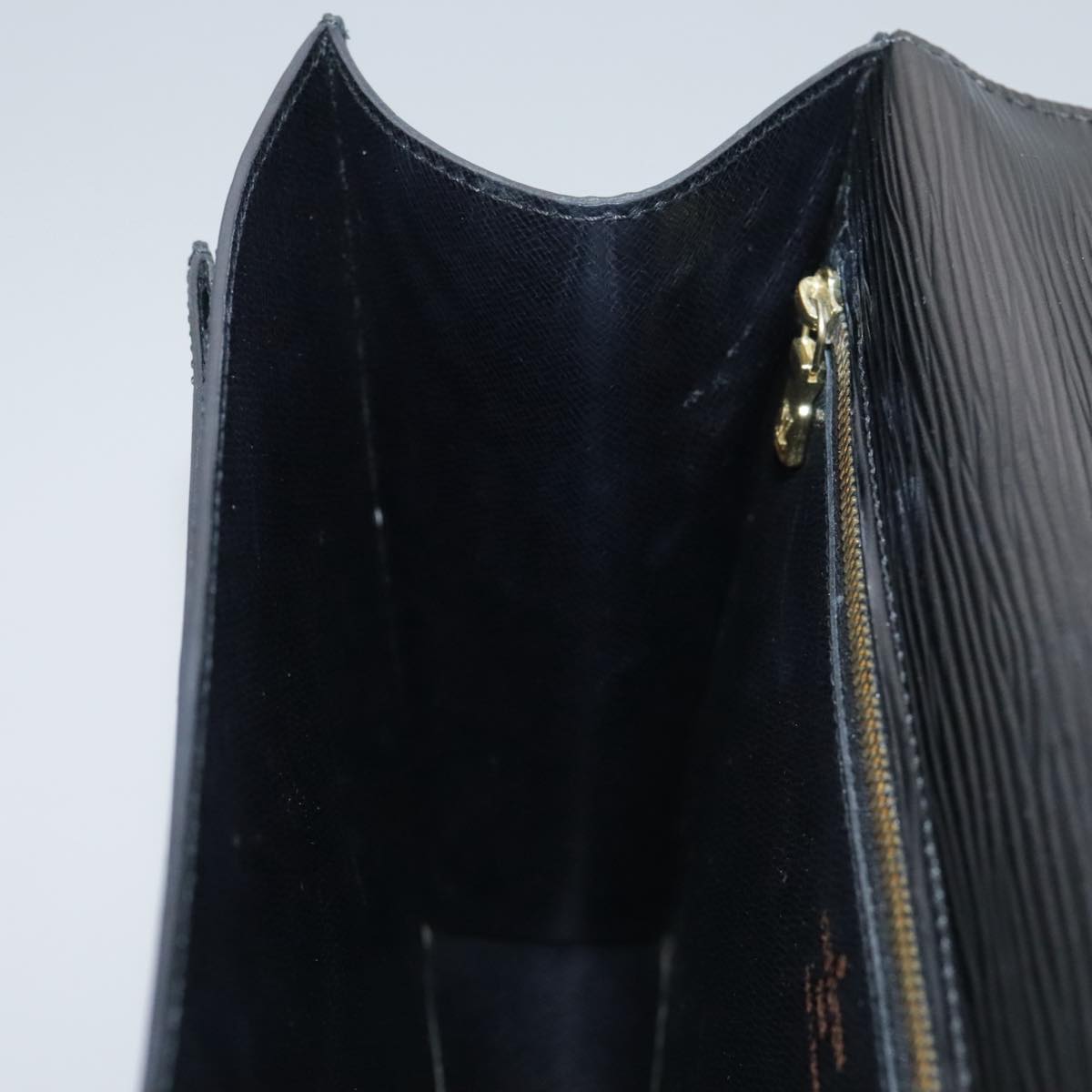 LOUIS VUITTON Epi Monceau 28 Hand Bag Black M52122 LV Auth 106088