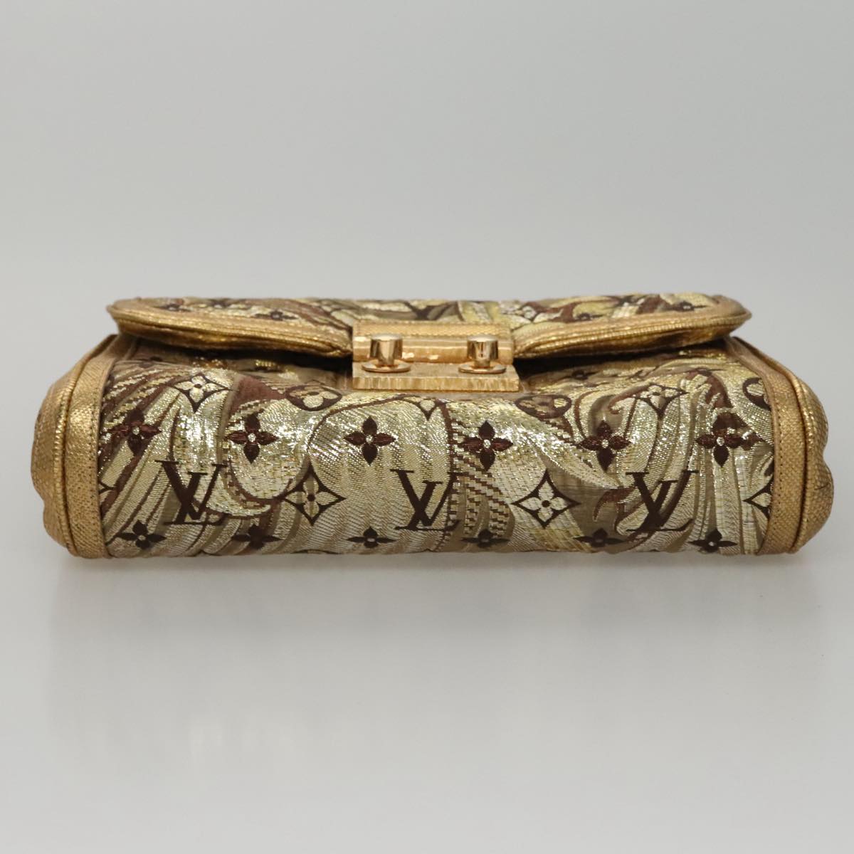 LOUIS VUITTON Monogram Brocade Tari Clutch Bag Gold M93142 LV Auth 106316S