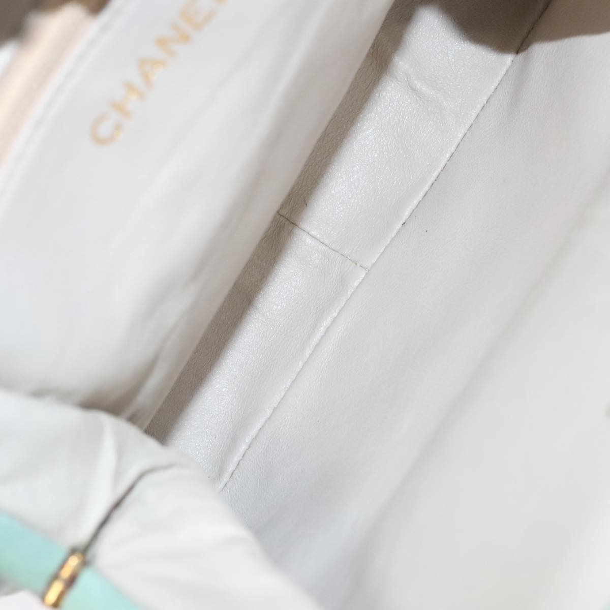 CHANEL Matelasse Hand Bag Satin Green CC Auth 106444